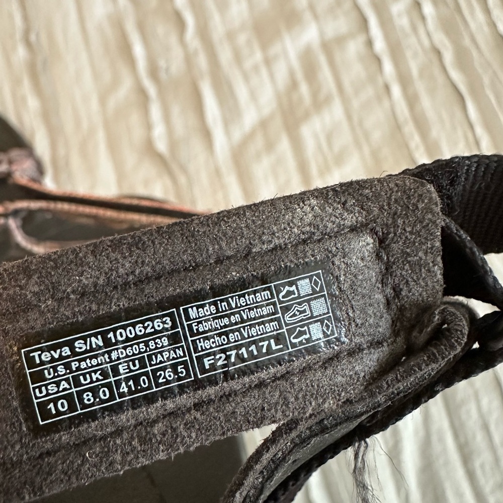 Teva Verra Hiking Sandal | Size 10 - Picture 7 of 7